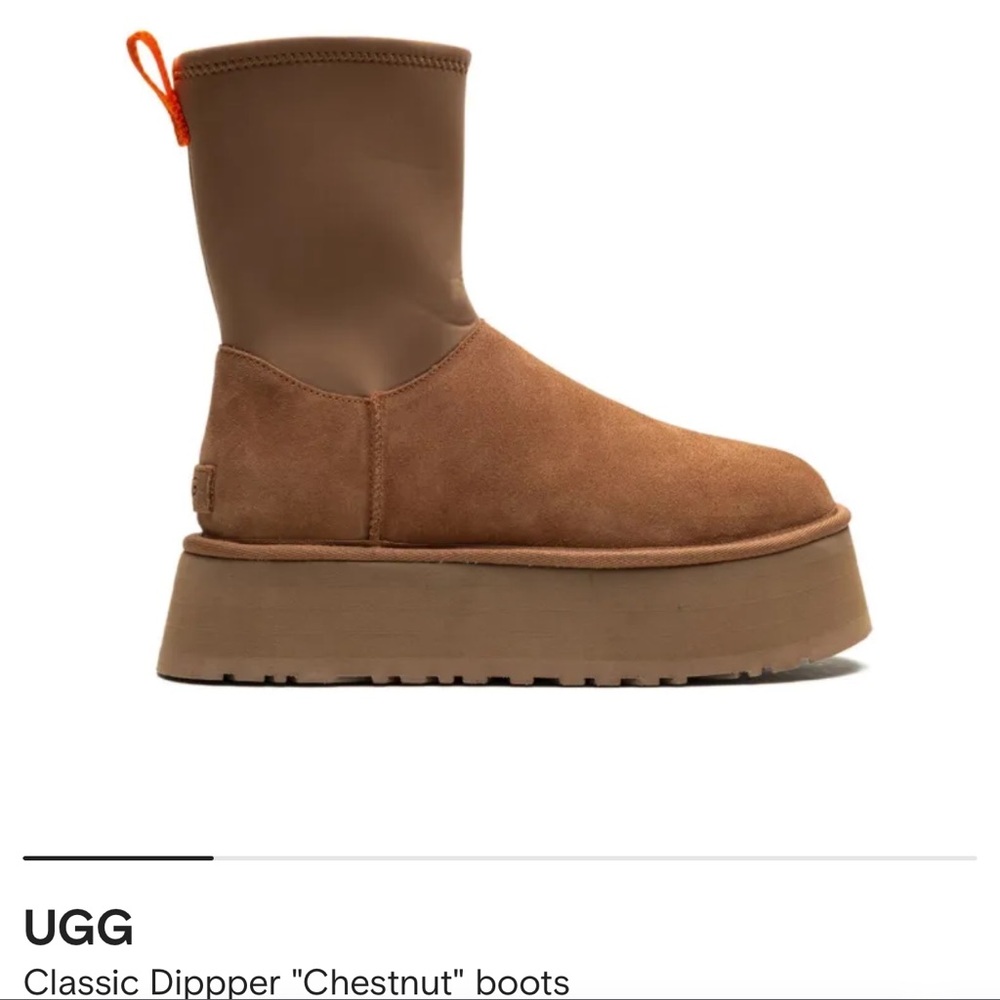 Brand New UGG W CLASSIC DIPPER